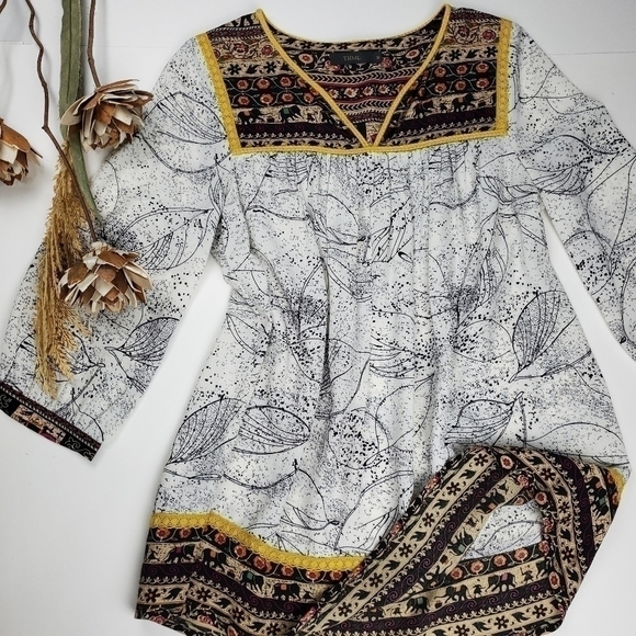 New THML Anthropologie White Blk Boho Yellow Top M - Picture 11 of 12